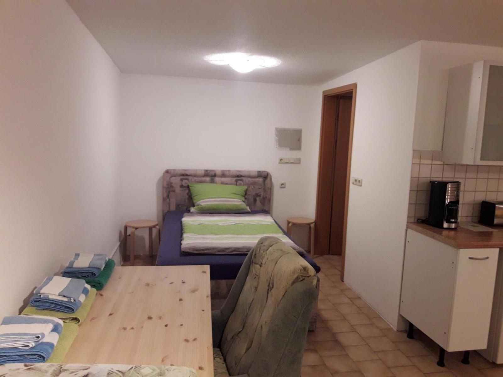 Kleine Ferienwohnung Am Stadtrand Von Leipzig Exterior photo
